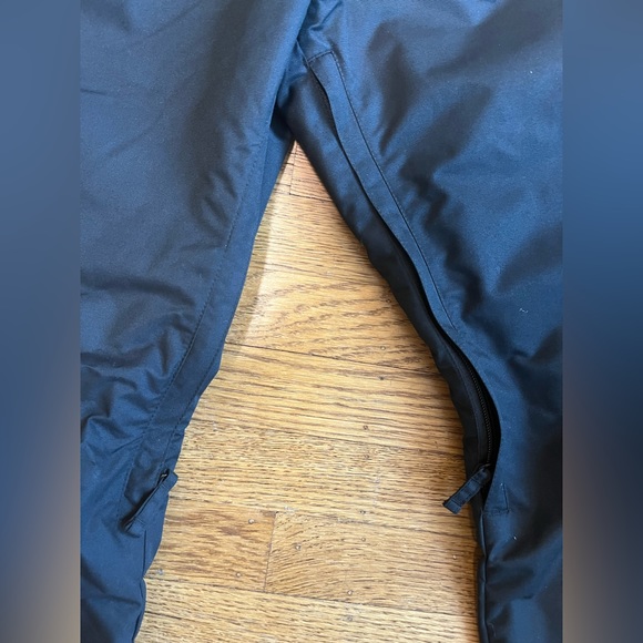Oakley Tango Thinsulate ski snowboard pants medium NWT - Picture 3 of 5